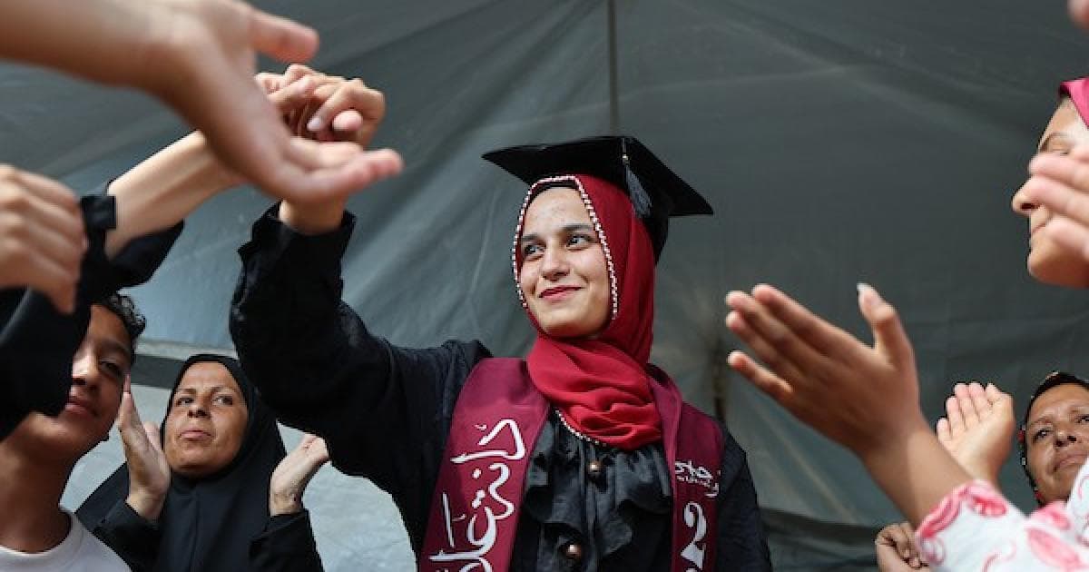 Student Dana Saadah Achieves 96% in Tawjihi
