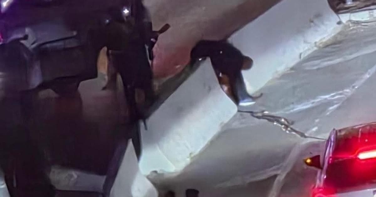 Young man shot at Shu'fat checkpoint