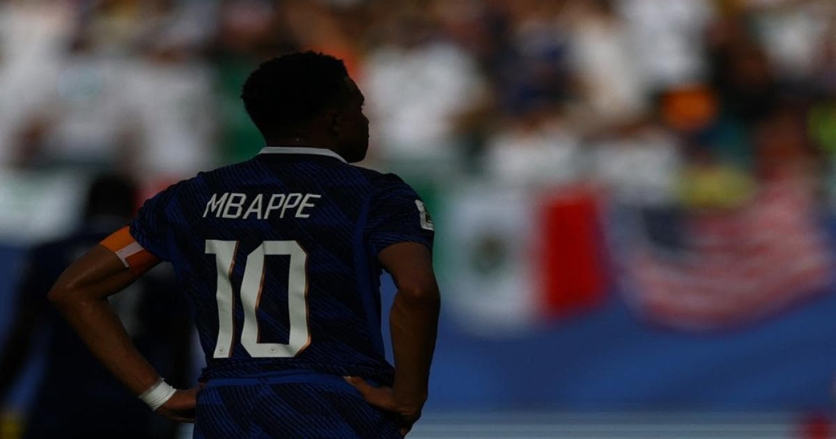 مبابي يفوز بالحذاء الذهبي