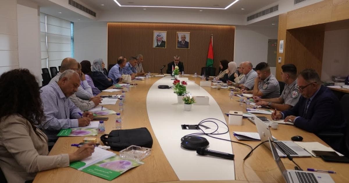 سلطة جودة البيئة تبدأ إعداد سياسة النفايات الإلكترونية