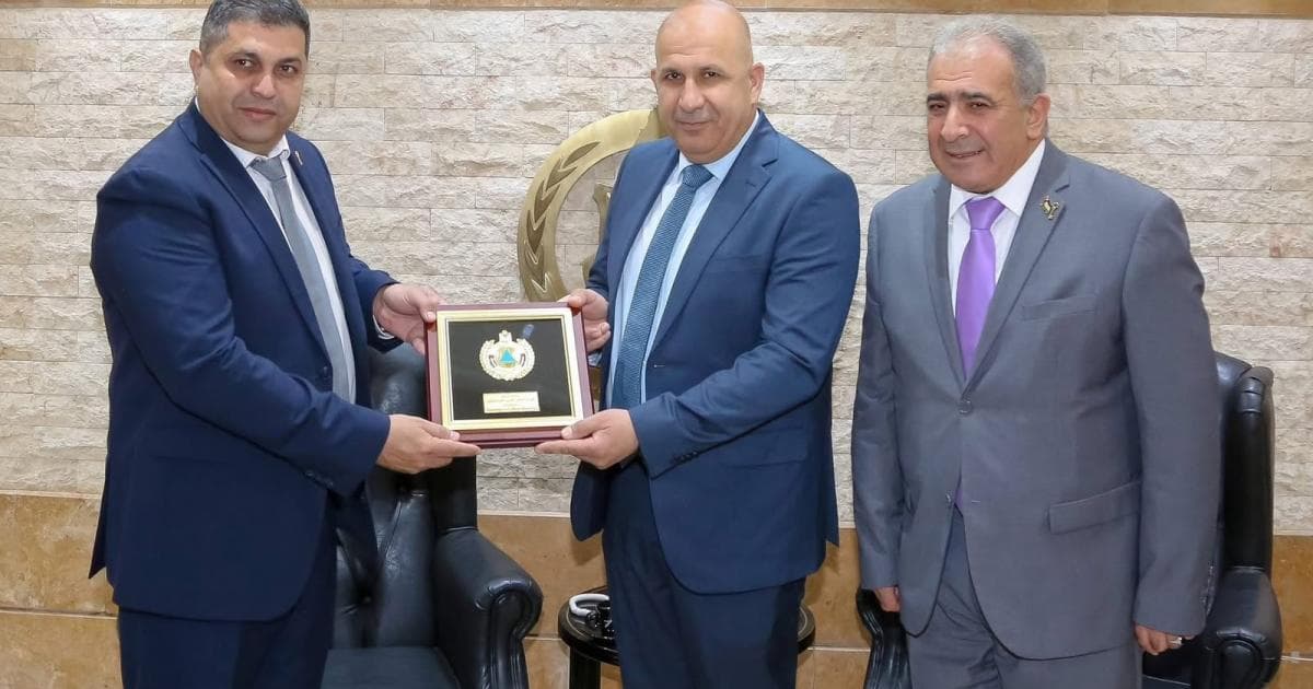 Palestinian and Lebanese Civil Defense cooperate