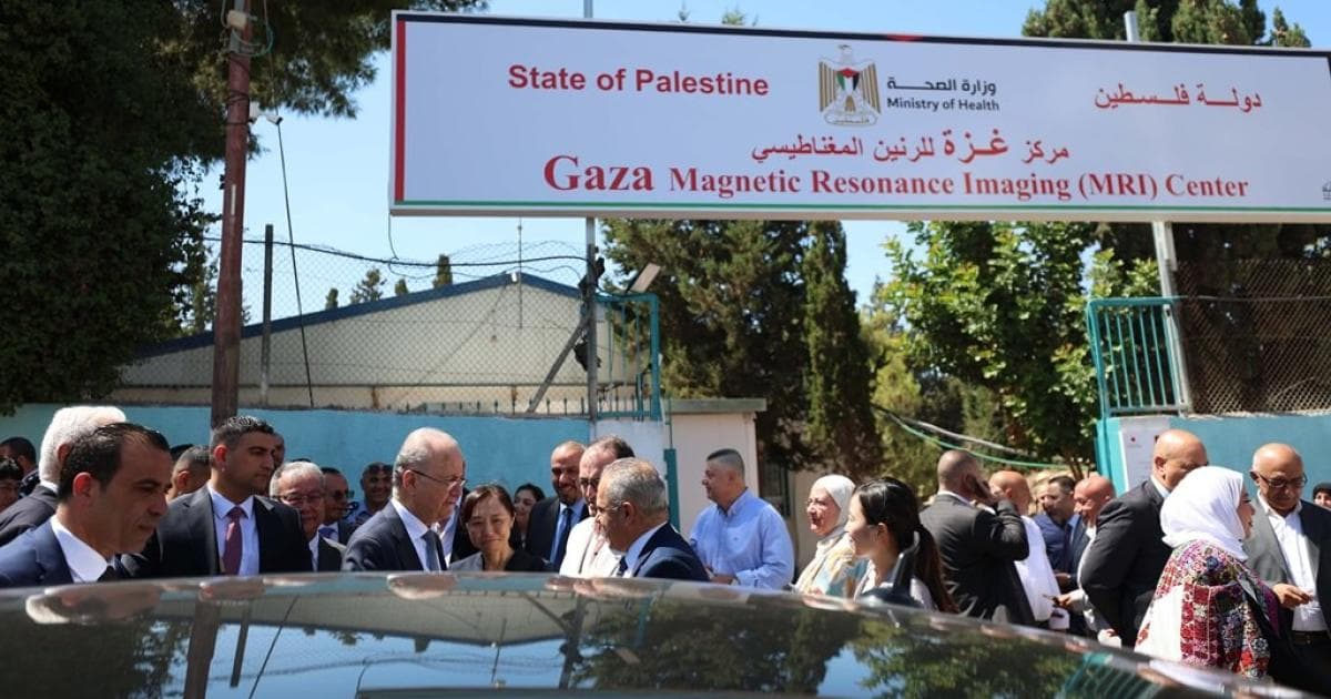 مصطفى يجدد العمل على تطوير مؤسسات الدولة