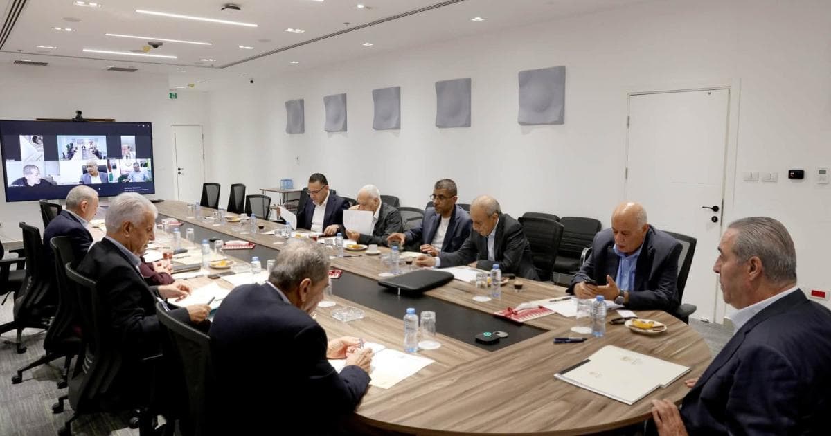 Factions resume Cairo talks on postponed elections
