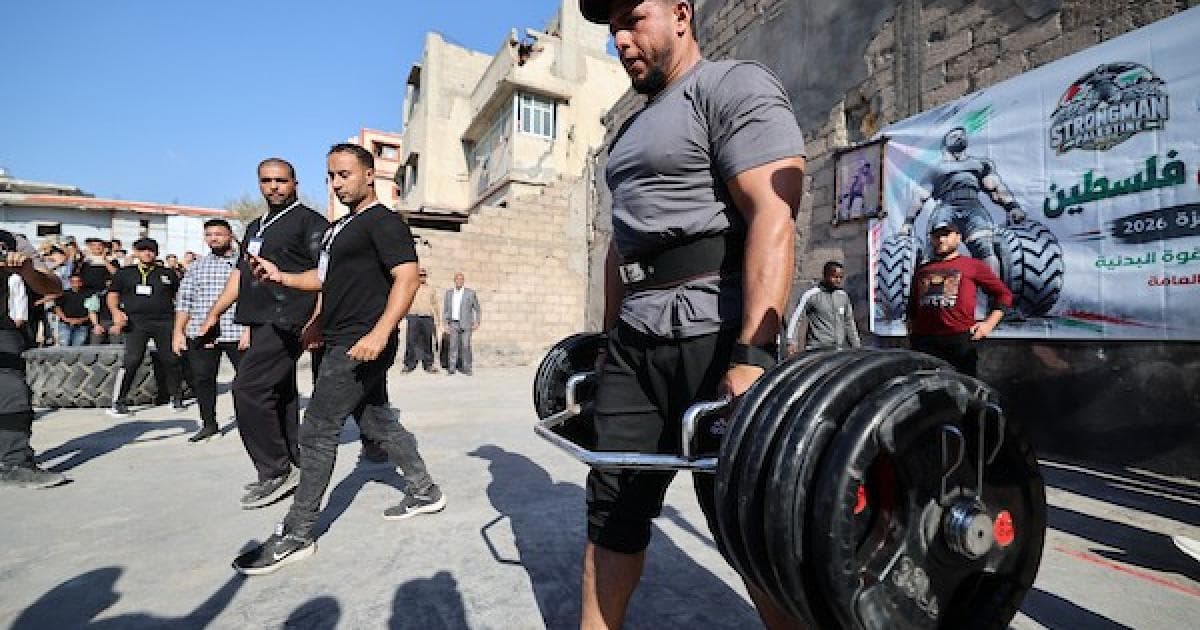 غزة تستضيف أول بطولة رجل قوي فلسطين