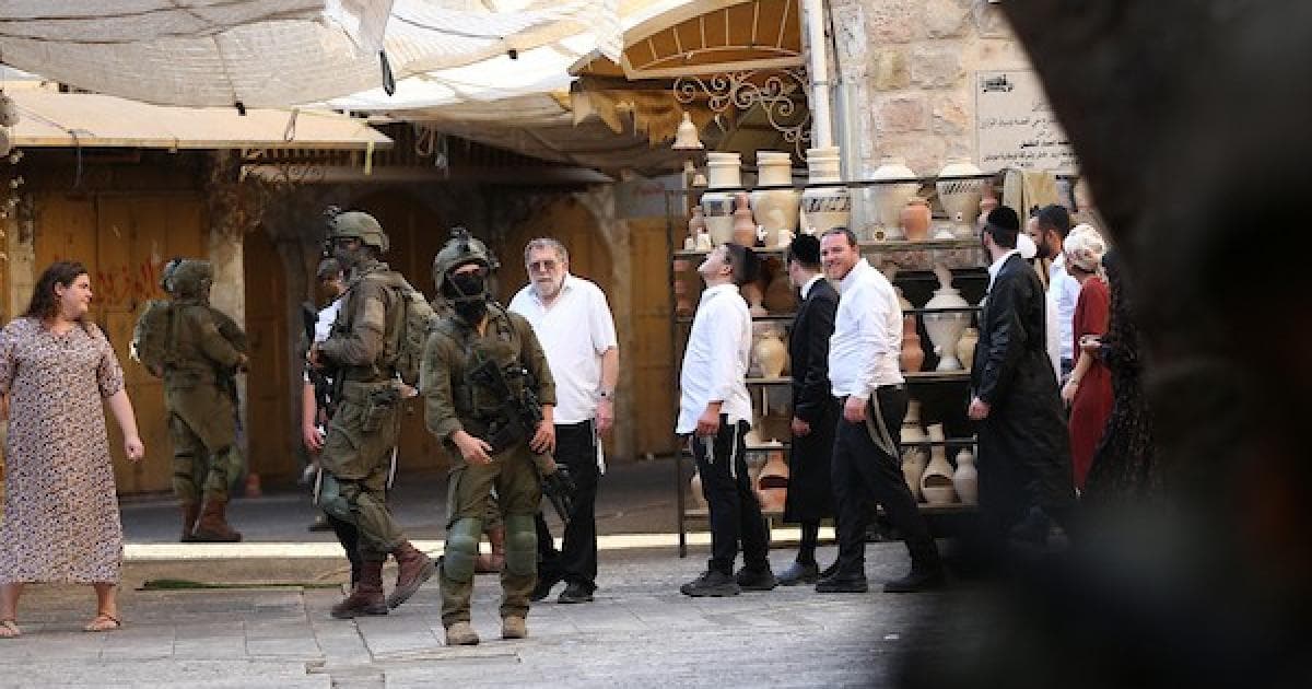Ramallah and Bethlehem face assaults and blockades