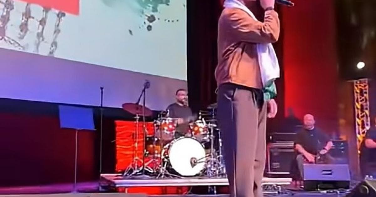 محمد عساف يعلن توقف جولته الأمريكية
