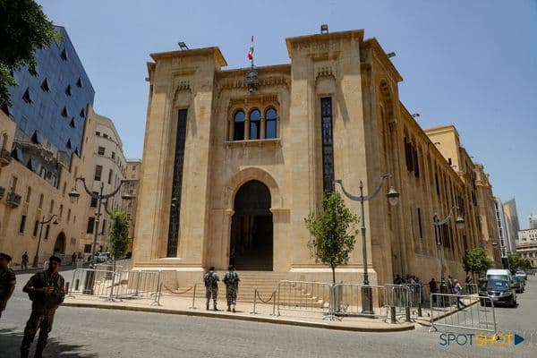 نقاش حاد بشأن إلغاء الإعدام وتعديلات قانون الإعلام