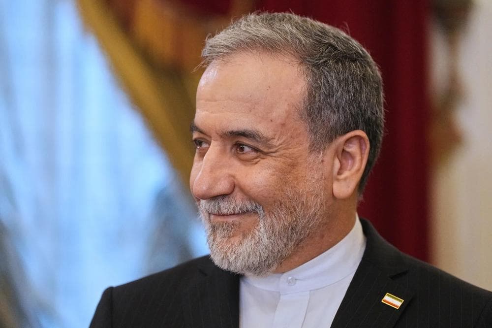 عراقجي يحذر من مخاطر إسرائيلية تهدد السلام