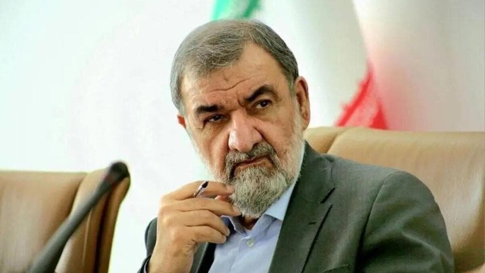 رضائي يهدد بغياب مرور هرمز إذا استمرت أميركا في سلوكها