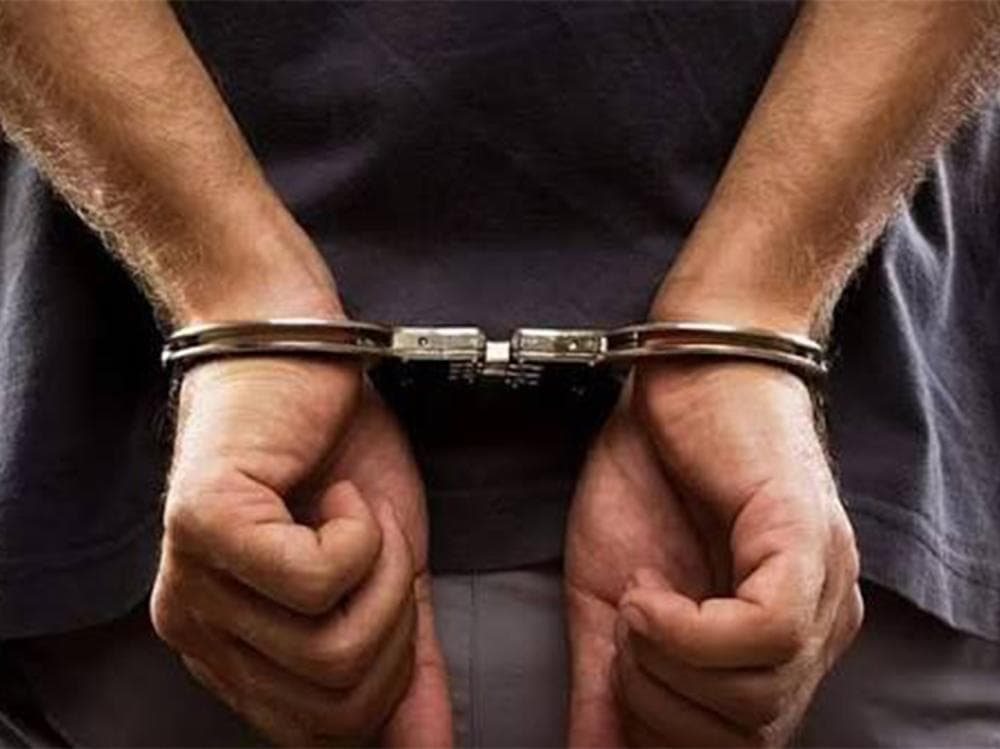 شعبة المعلومات تلاحق مطلوبًا بـ20 مذكرة