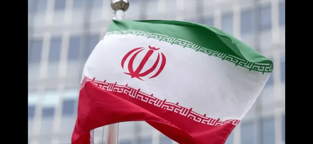 إيران تعتقل دبلوماسيين فرنسيين بتهمة التجسس