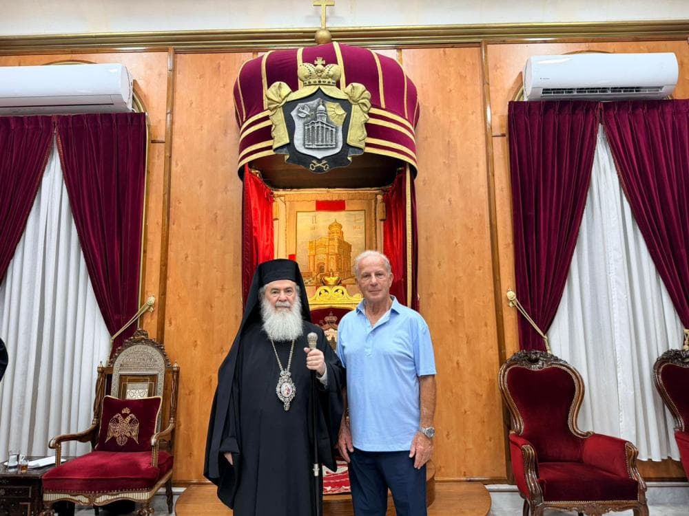 Jerusalem Patriarch Congratulates Issa on Mission