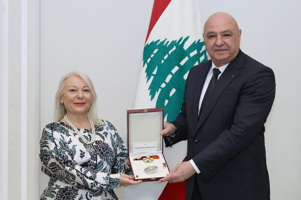 President Aoun honors Greek ambassador with Cedar Officer title
