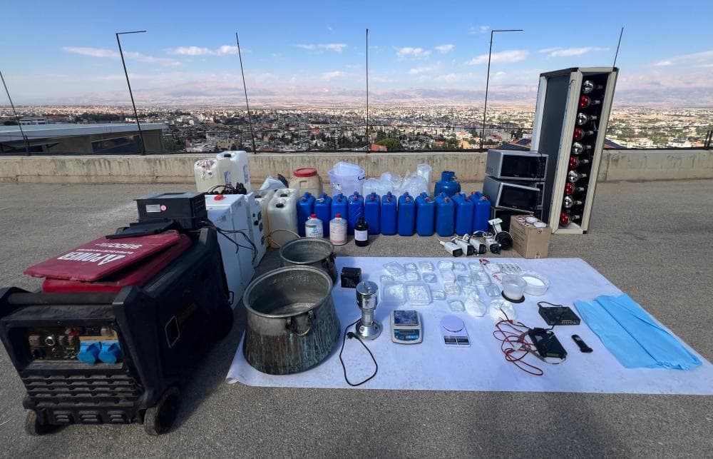 Army seizes drugs and weapons