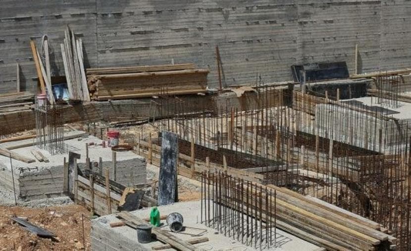 Construction stops east of Jenin