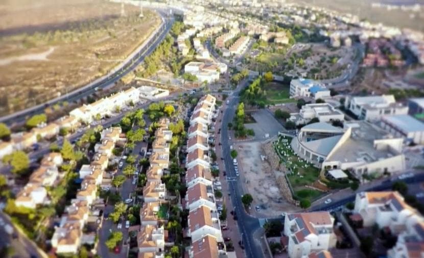 GCC criticizes E1 settlement plans
