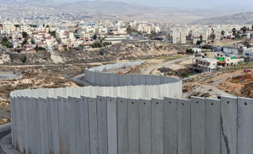 الأورومتوسطي: إسرائيل تزيد إجراءات الفصل لالداخل الفلسطيني