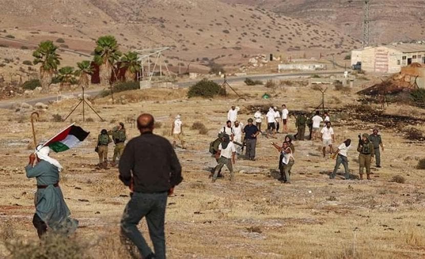 Settlers attack ambulance south of Bethlehem