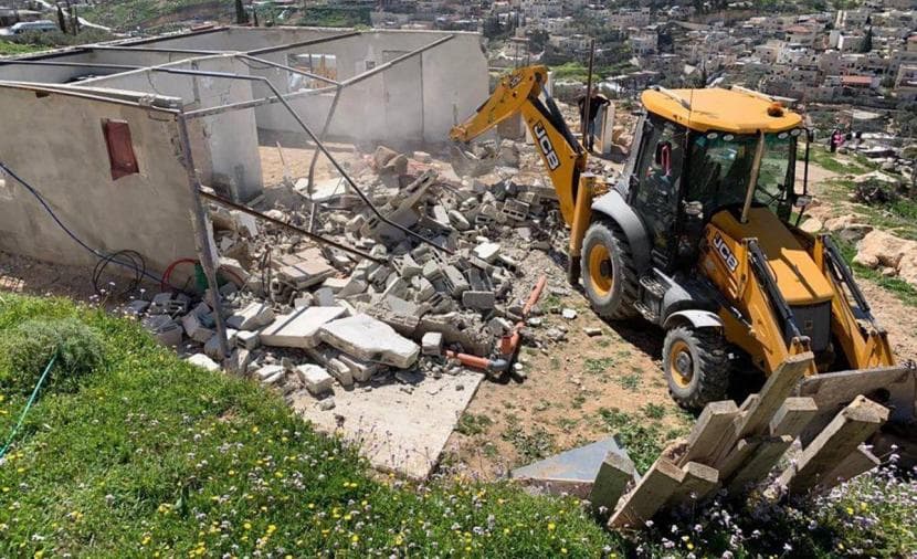 الاحتلال يهدم منزلا بغرب أريحا بعد إقامة بؤرة