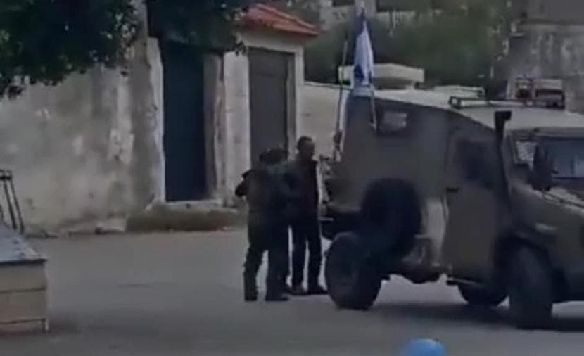 اعتقال 3 من الفلسطينيين في الخليل بعد هجوم للمستوطنين