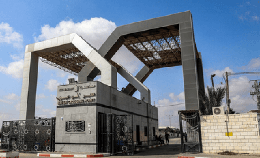 تعطل سفر المرضى عبر معبر رفح