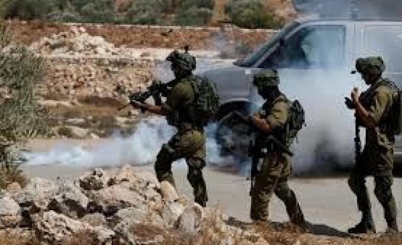 الاحتلال يطلق النار على سيارة بجنين