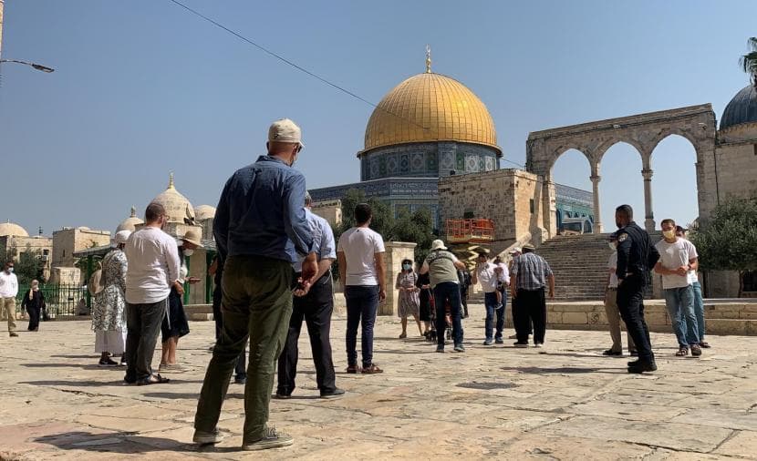 1299 settlers entered Al-Aqsa this week