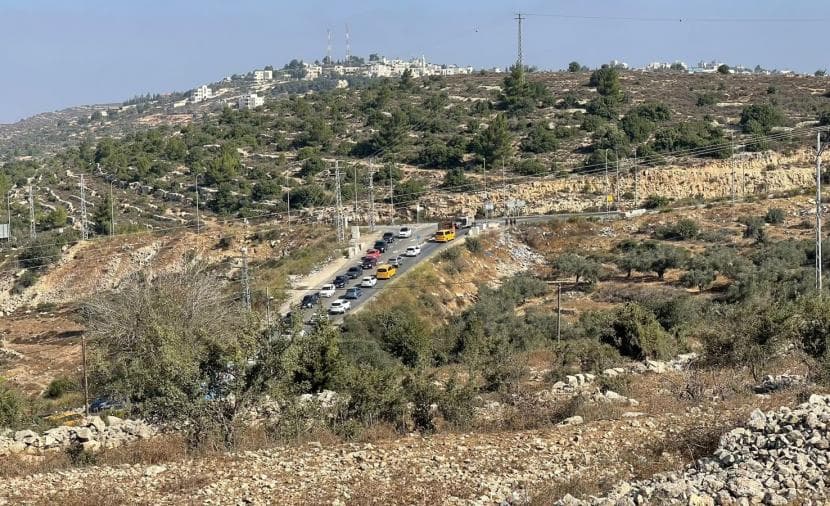 Occupation blocks Hizma entrances