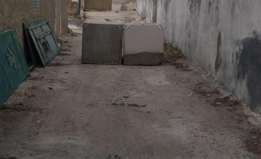 الاحتلال يثبت مكعبات وإشارات مراقبة بجنين