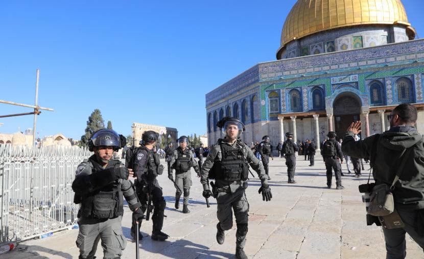 3 شهداء في 593 اعتداء بالقدس في يوليو