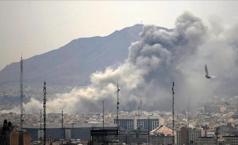 Iranian Attacks on Kuwait and Bahrain Alongside US Assault on Qeshm Island