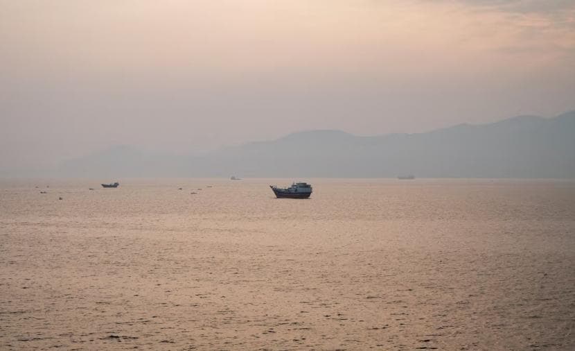 Ship traffic through Hormuz drops amid ongoing conflict