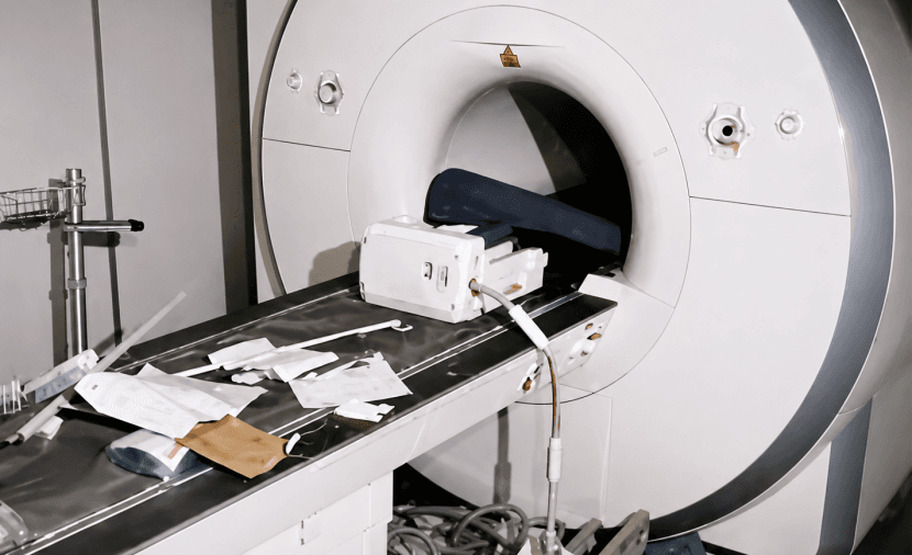 Gaza's "CT" Scanner Out of Service Sparks Long Lines and Search for Clues Amidst the Rubble