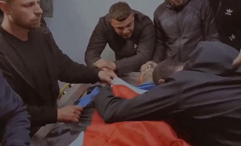 قوات الاحتلال تسلم جثمان أبو ليل في قلنديا