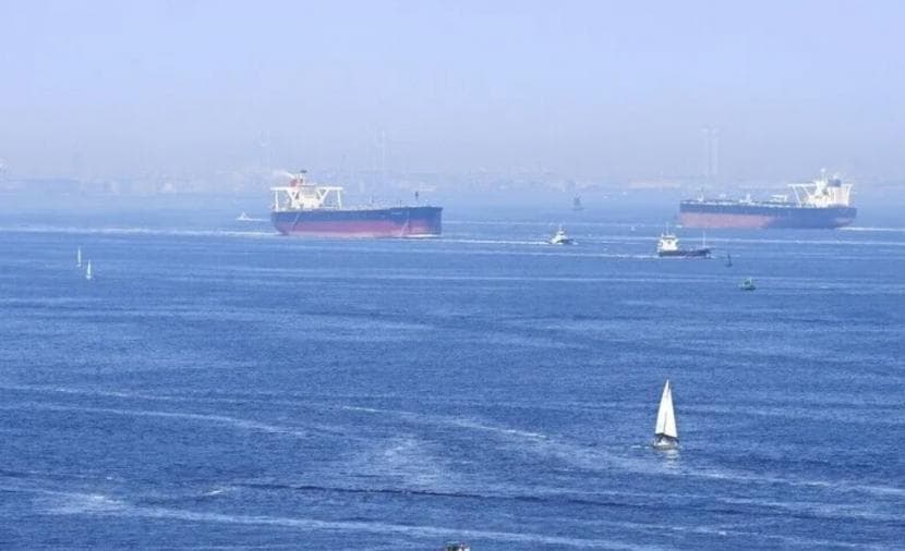 Iran intercepts vessels near Hormuz