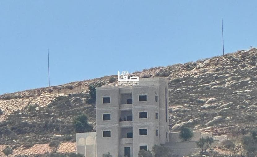 Safa reports on Qasra residents under siege