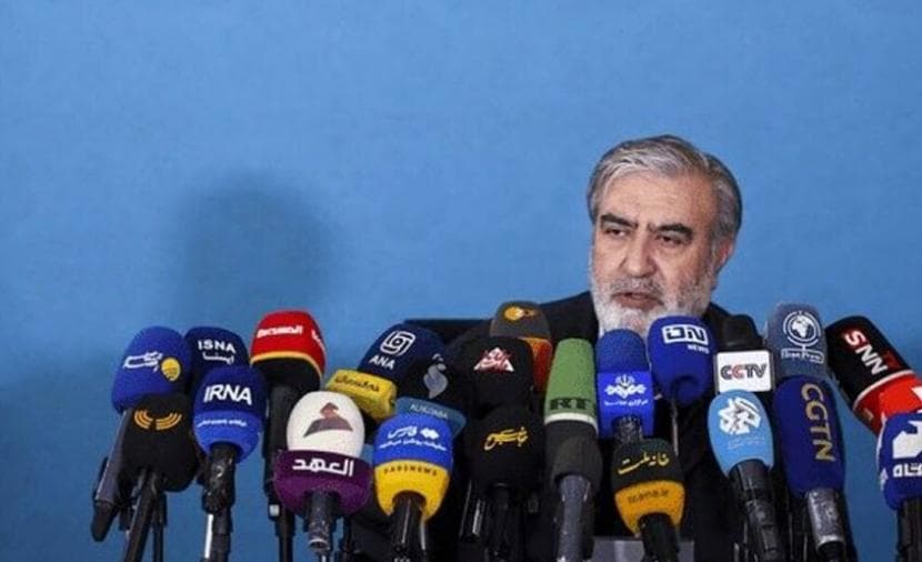 Iranian official urges US to exit and apologize