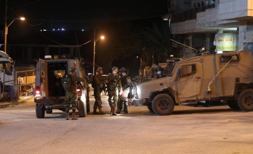 Occupation forces take house in Yabed