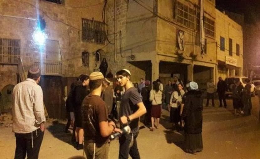 Settlers and army raid Ayn Qinya Ramallah