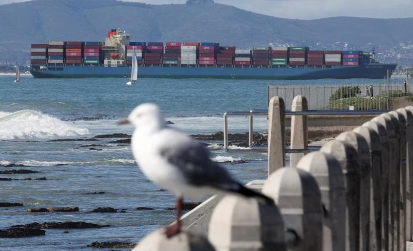 Russian ship reroutes at Bab al-Mandeb