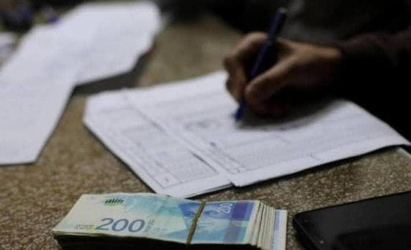 شرطة خان يونس تحل نزاع مالي بقيمة 80 ألف شيكل