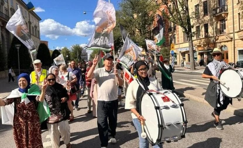 Stockholm protest against occupation