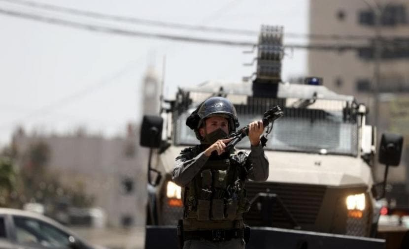 48 إصابة في اعتداءات الاحتلال على مخيم قلنديا وكفر عقب