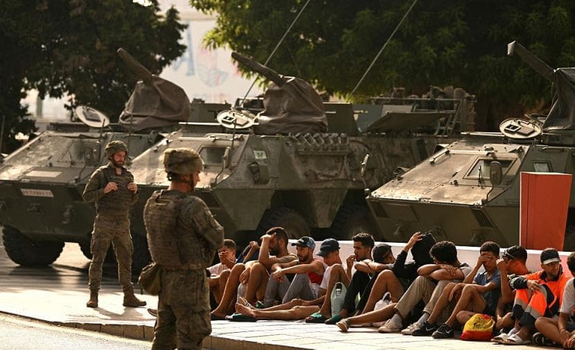 مقتل 72 في تدفق المهاجرين إلى سبتة