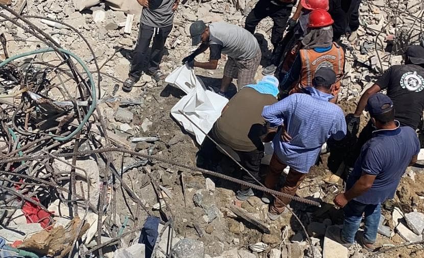 Civil Defense rescues 112 from rubble in Al-Sabira