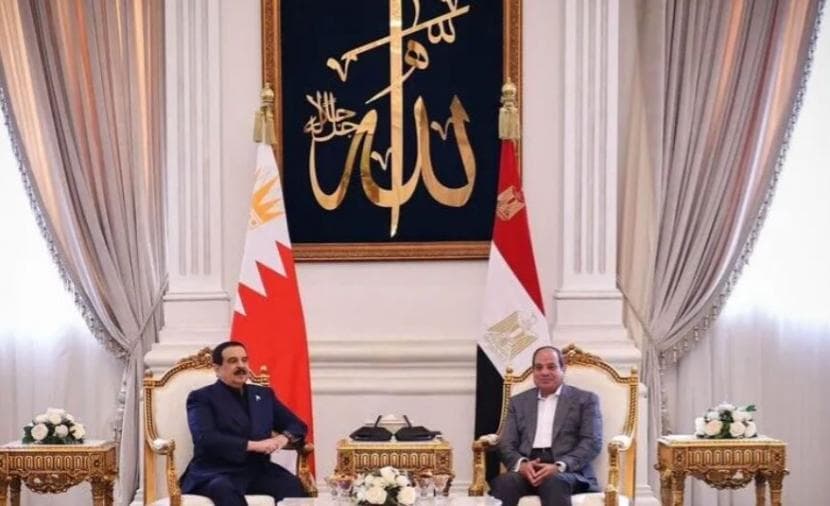 السيسي وملك البحرين يدعوان لوقف الحرب في غزة