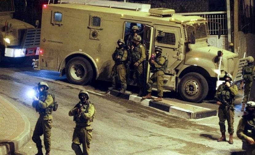 Occupation detains two youths from al-Mughayir