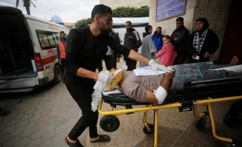 أربعة مصابين بهجوم طائرة مسيرة إسرائيلية شمال خانيونس