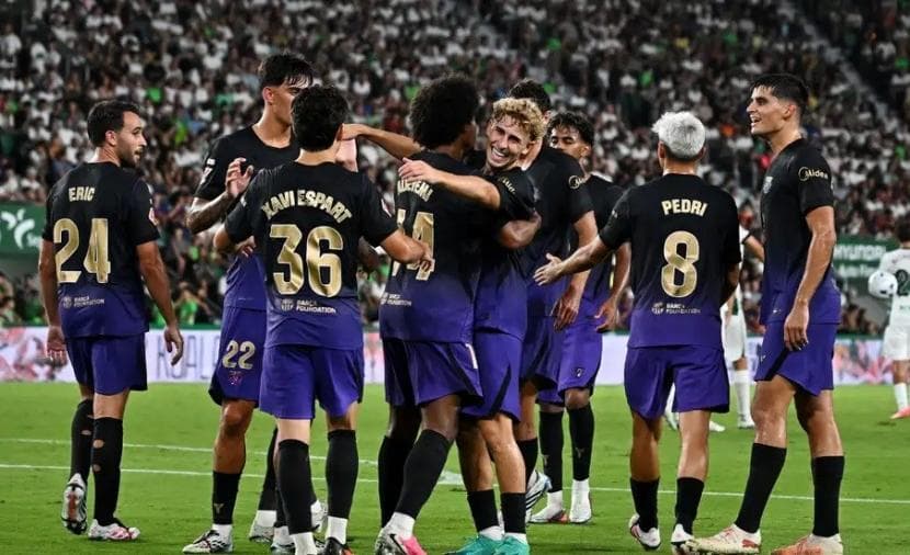 برشلونة يفوز بخماسية على إلتشي