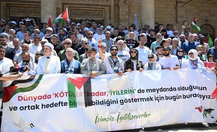 قافلة فلسطين تصل إلى غازي عنتاب
